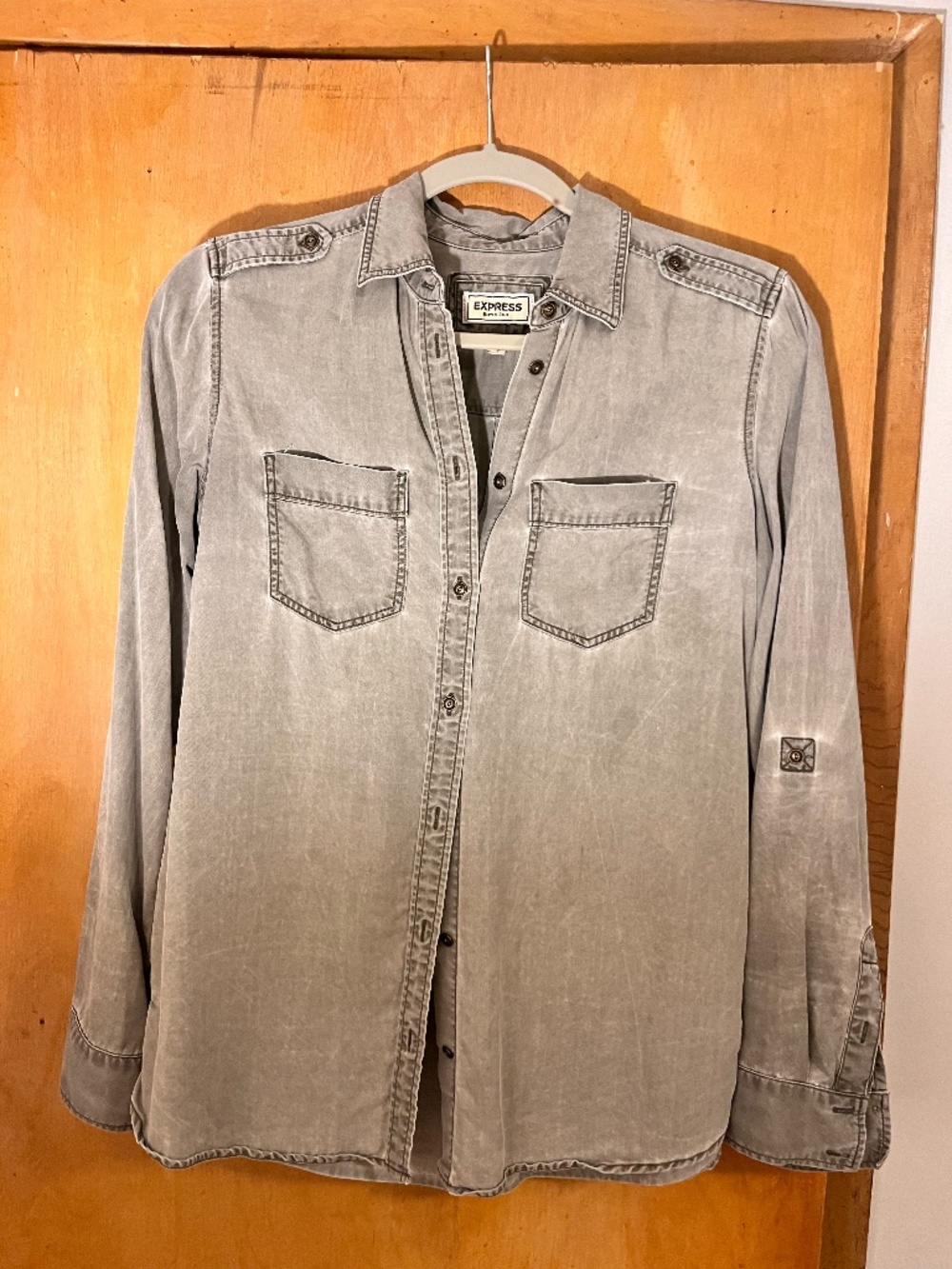 Long sleeve button down boyfriend style shirt